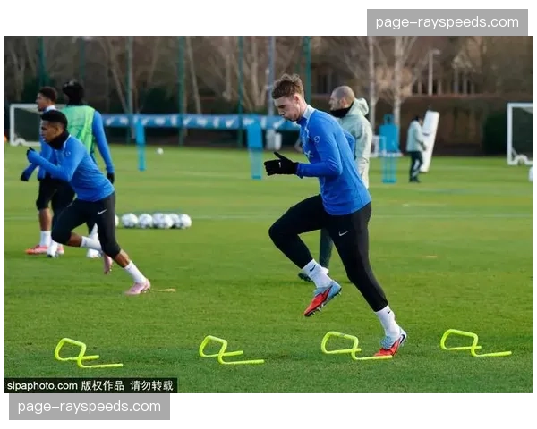 切尔西官方确认主力中卫科尔威尔因脚踝韧带损伤将缺席六周 切尔西官方确认主力中卫科尔威尔因脚踝韧带损伤将缺席六周