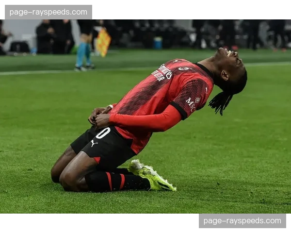 莱奥耻骨炎症反复，AC米兰锋线核心冲刺期状态成疑